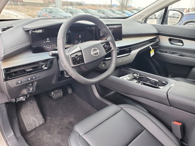 Vehicle image 10 of 30