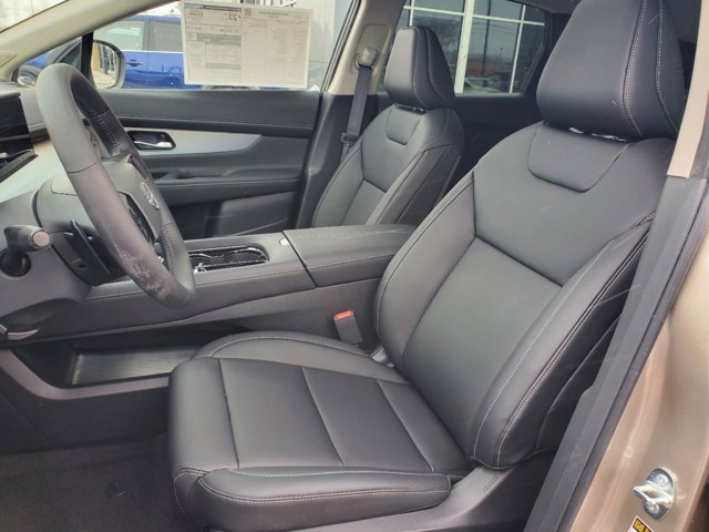 Vehicle image 5 of 30