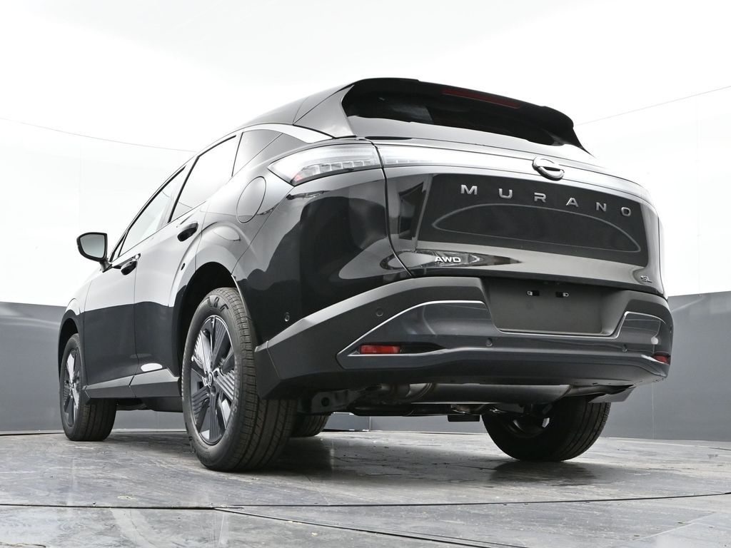 Vehicle image 15 of 31