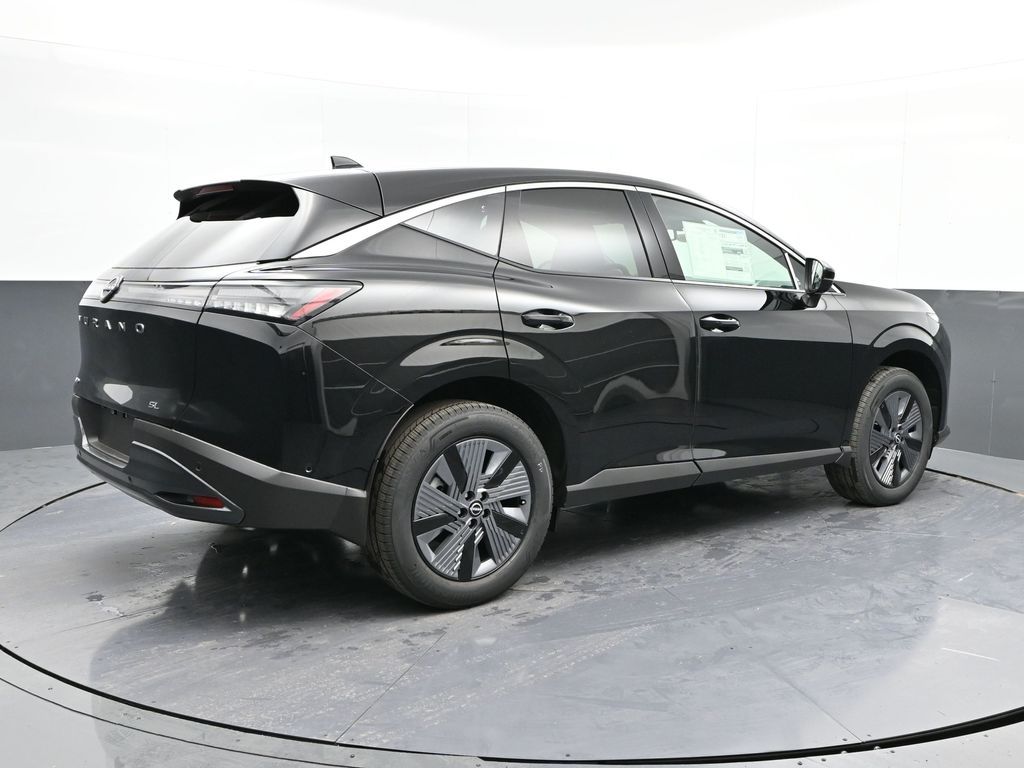 Vehicle image 17 of 31