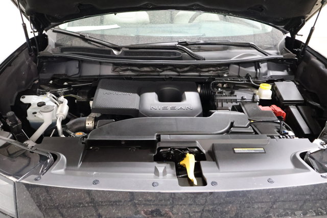 Vehicle image 32 of 37