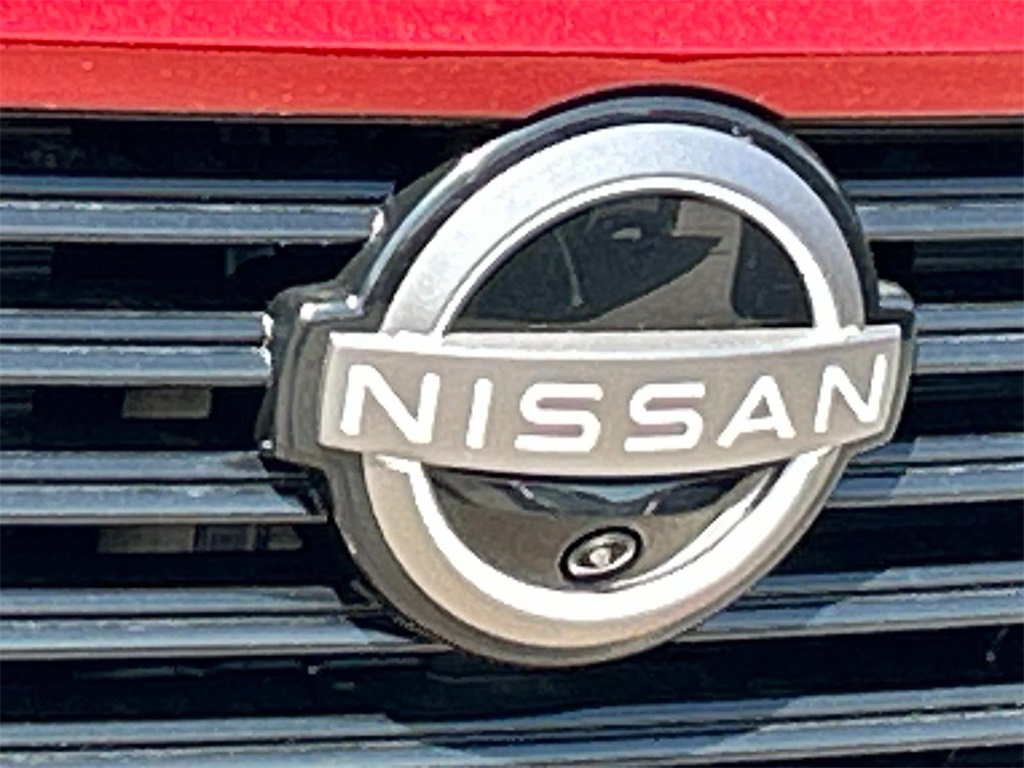 Vehicle image 45 of 70