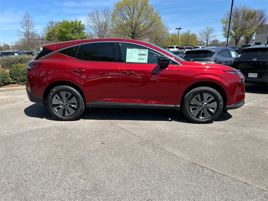 Vehicle image 16 of 70