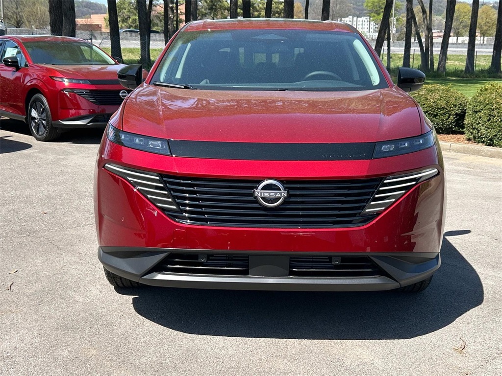 Vehicle image 4 of 70