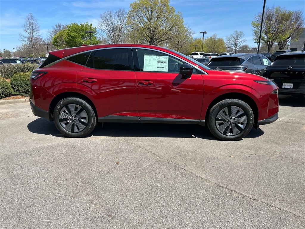 Vehicle image 7 of 70