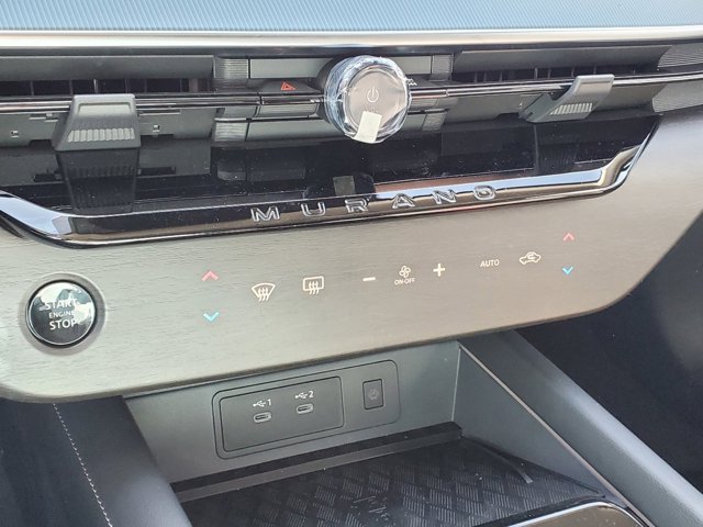 Vehicle image 22 of 30
