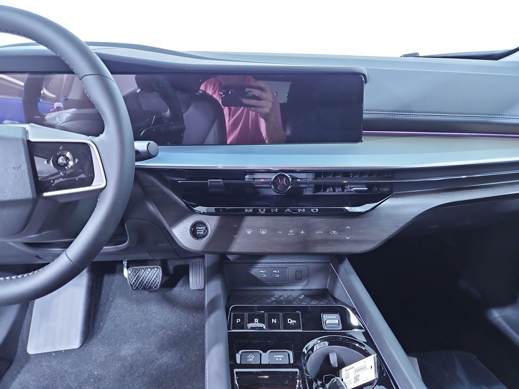 2025 Nissan Murano SL Image 15 of 30