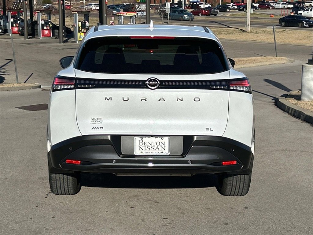 Vehicle image 5 of 37