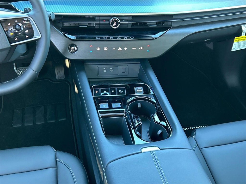 Vehicle image 18 of 37