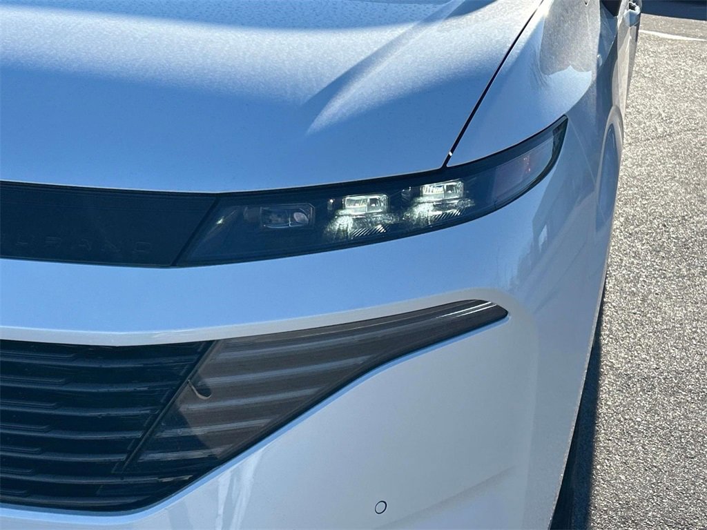 Vehicle image 10 of 37