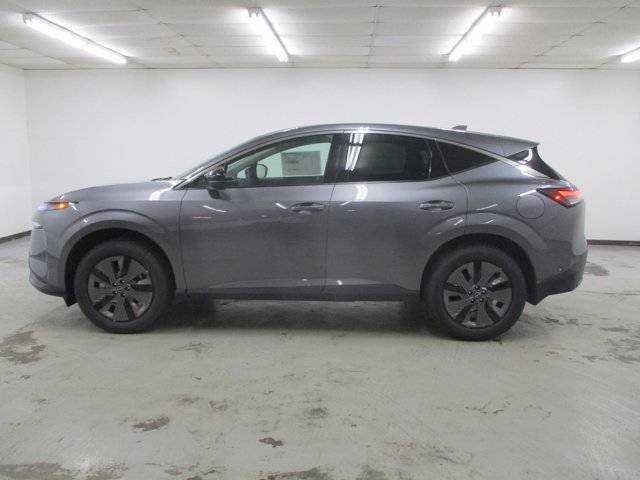 Vehicle image 7 of 34