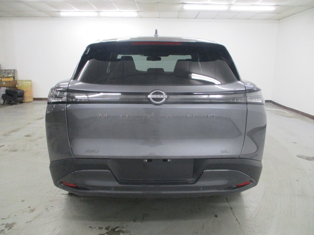 Vehicle image 5 of 34
