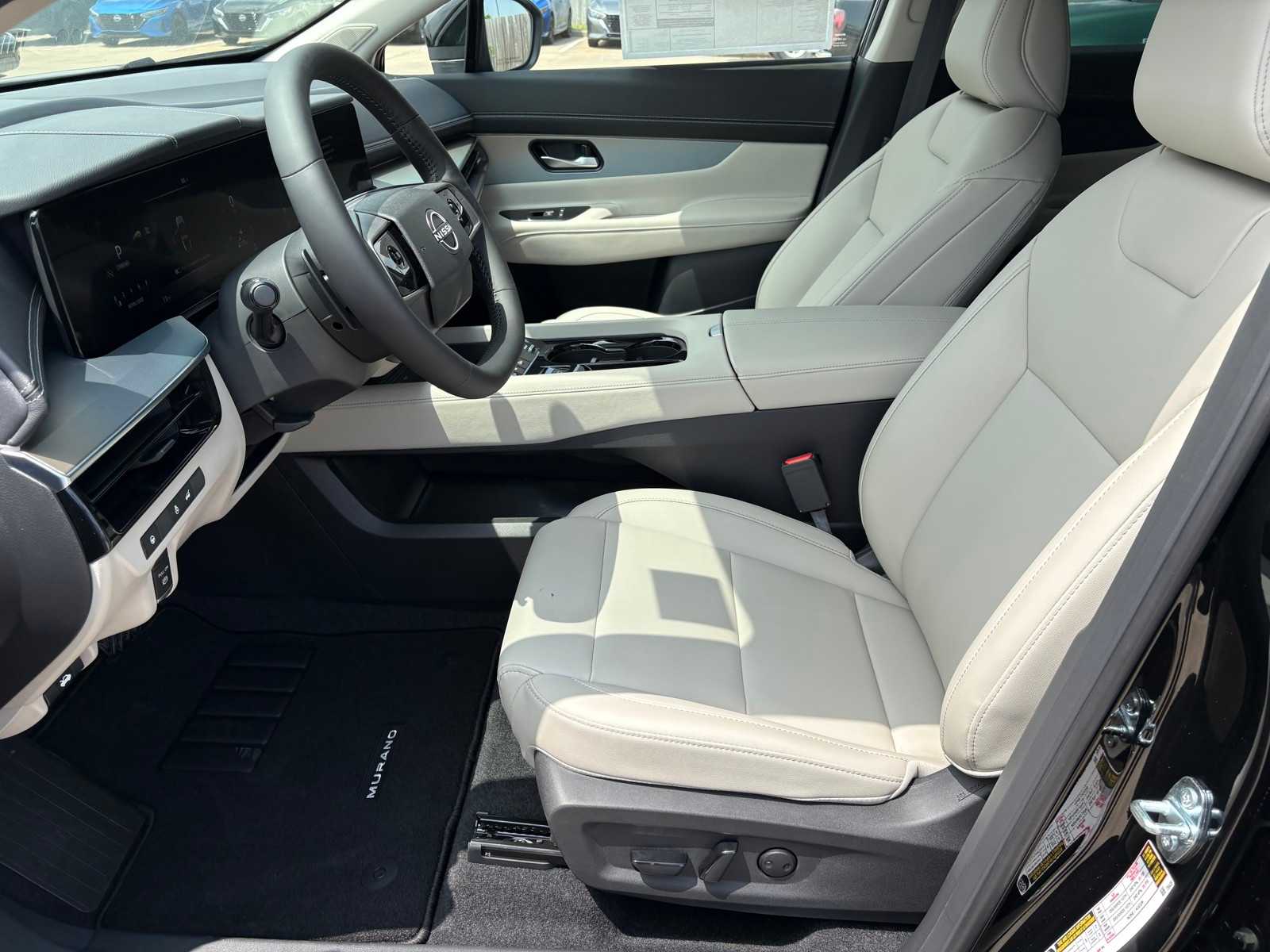 Vehicle image 14 of 23