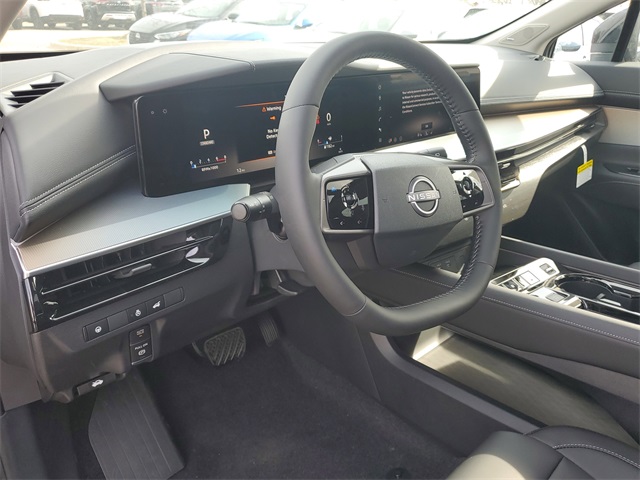Vehicle image 11 of 37