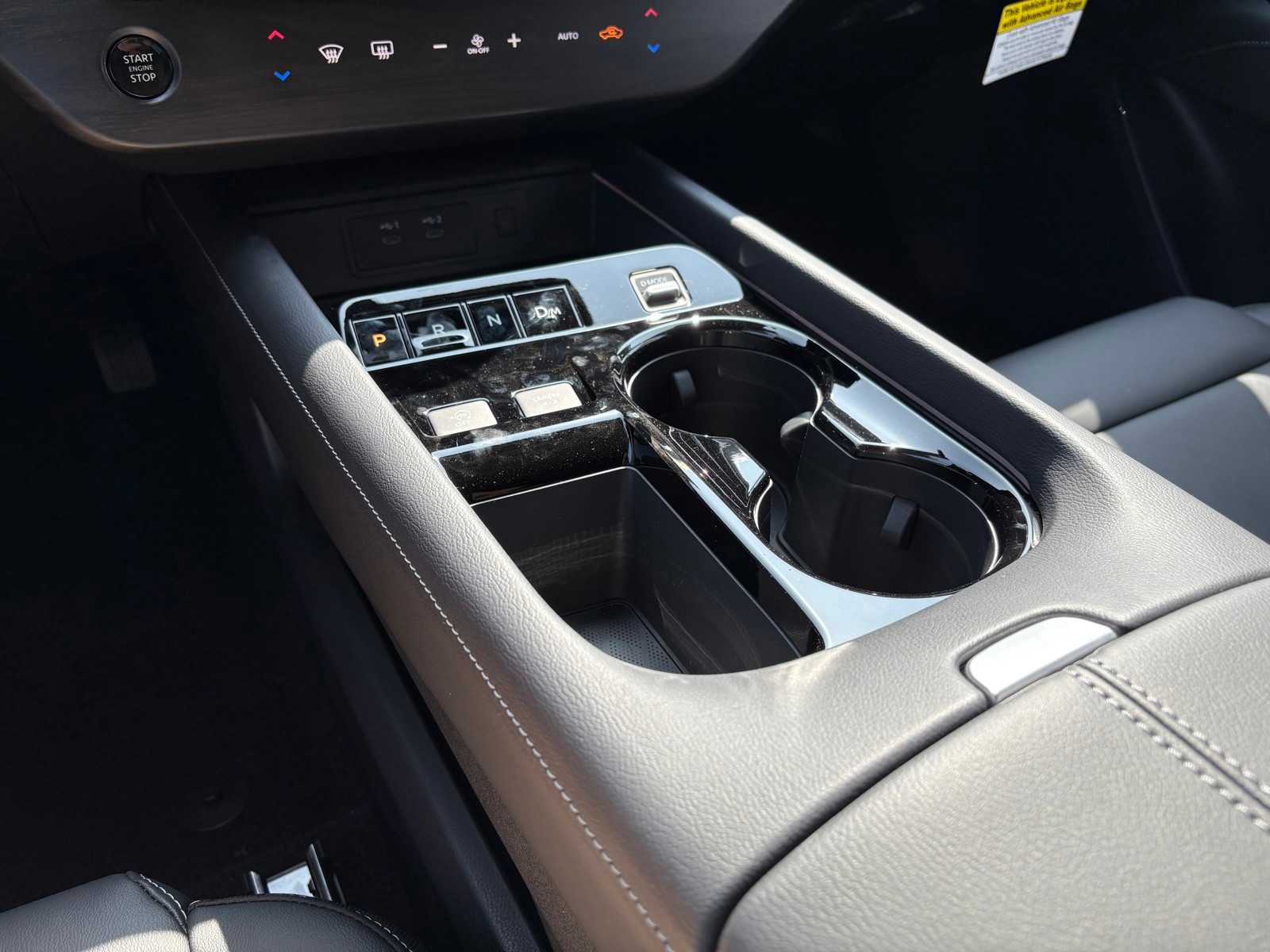 Vehicle image 16 of 23