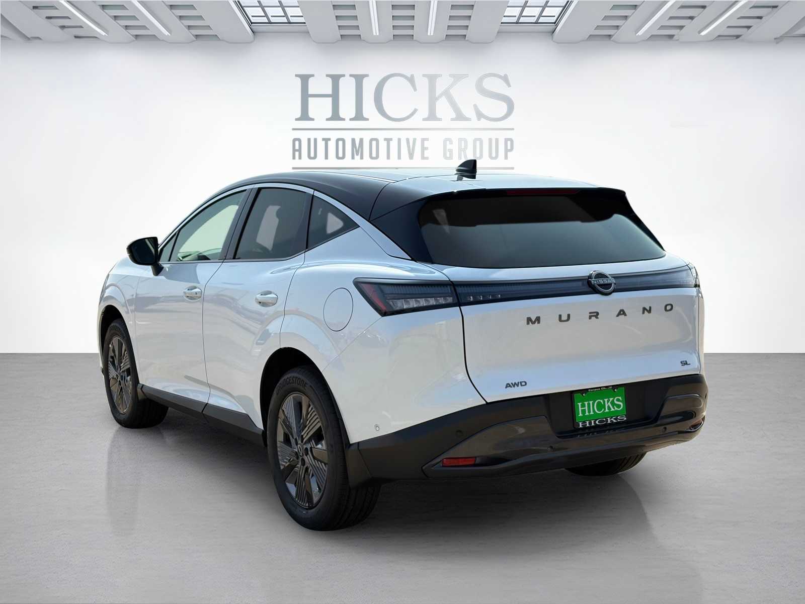 Vehicle image 7 of 23