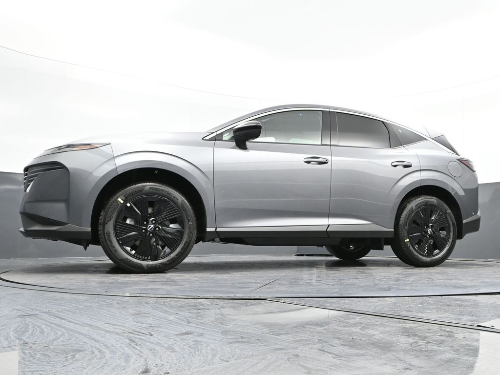 Vehicle image 12 of 29