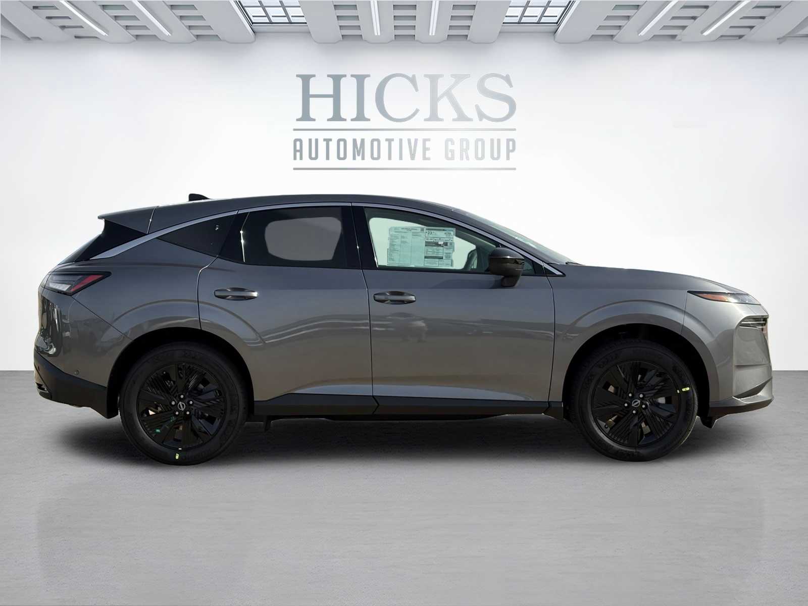 Vehicle image 4 of 23
