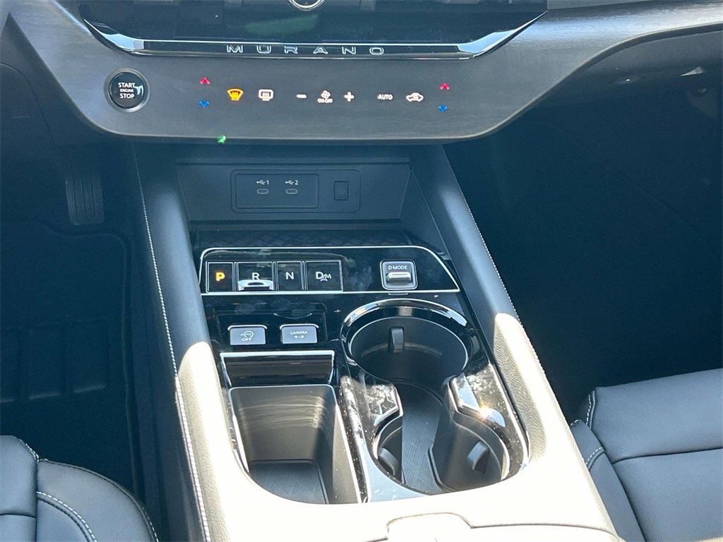 Vehicle image 19 of 35