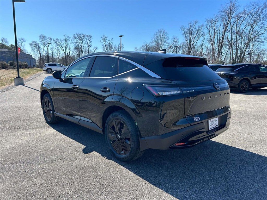 Vehicle image 8 of 35