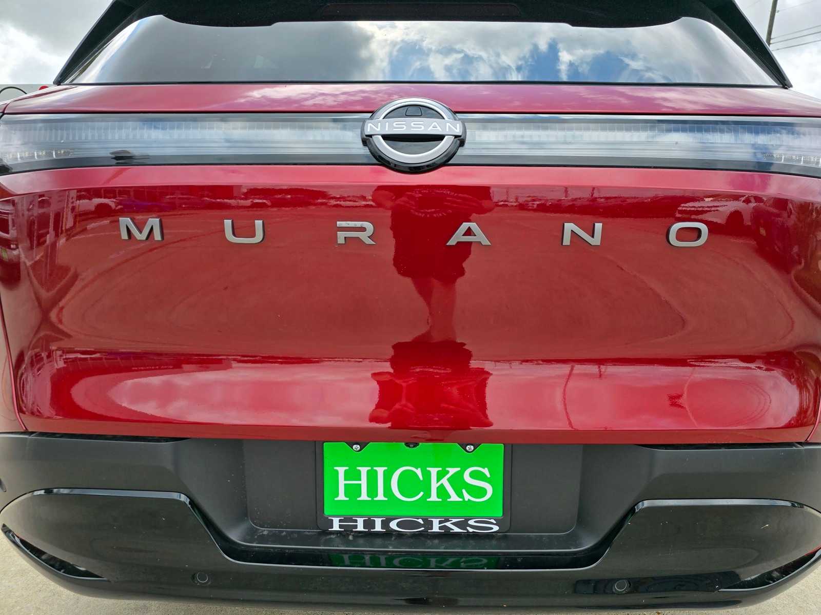 Vehicle image 10 of 26