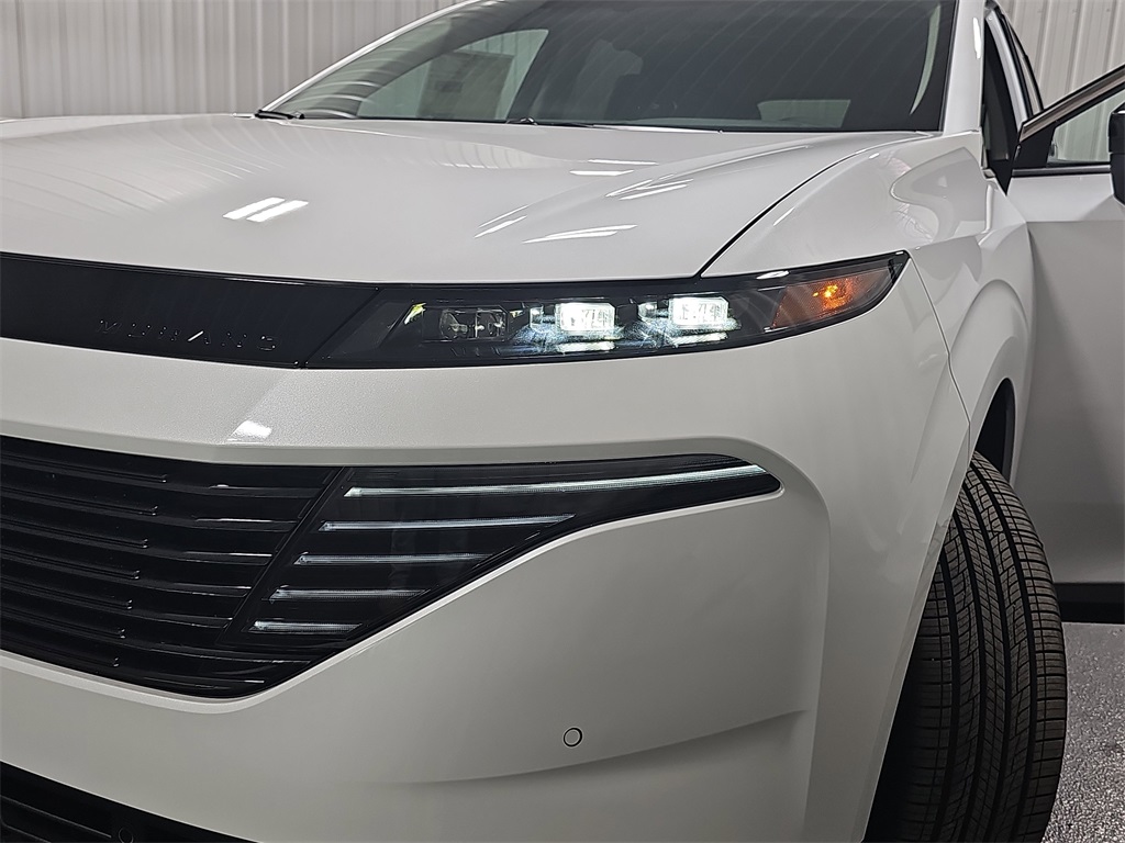 Vehicle image 31 of 35