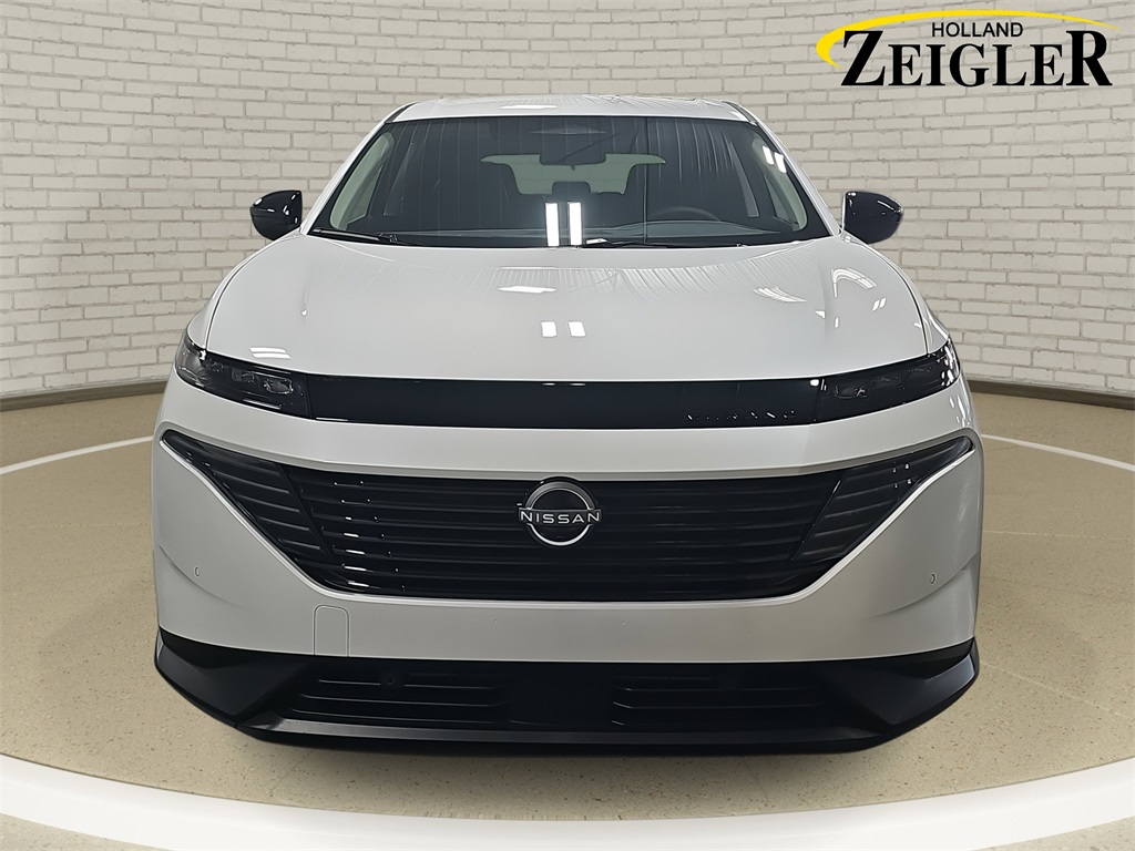 Vehicle image 2 of 35