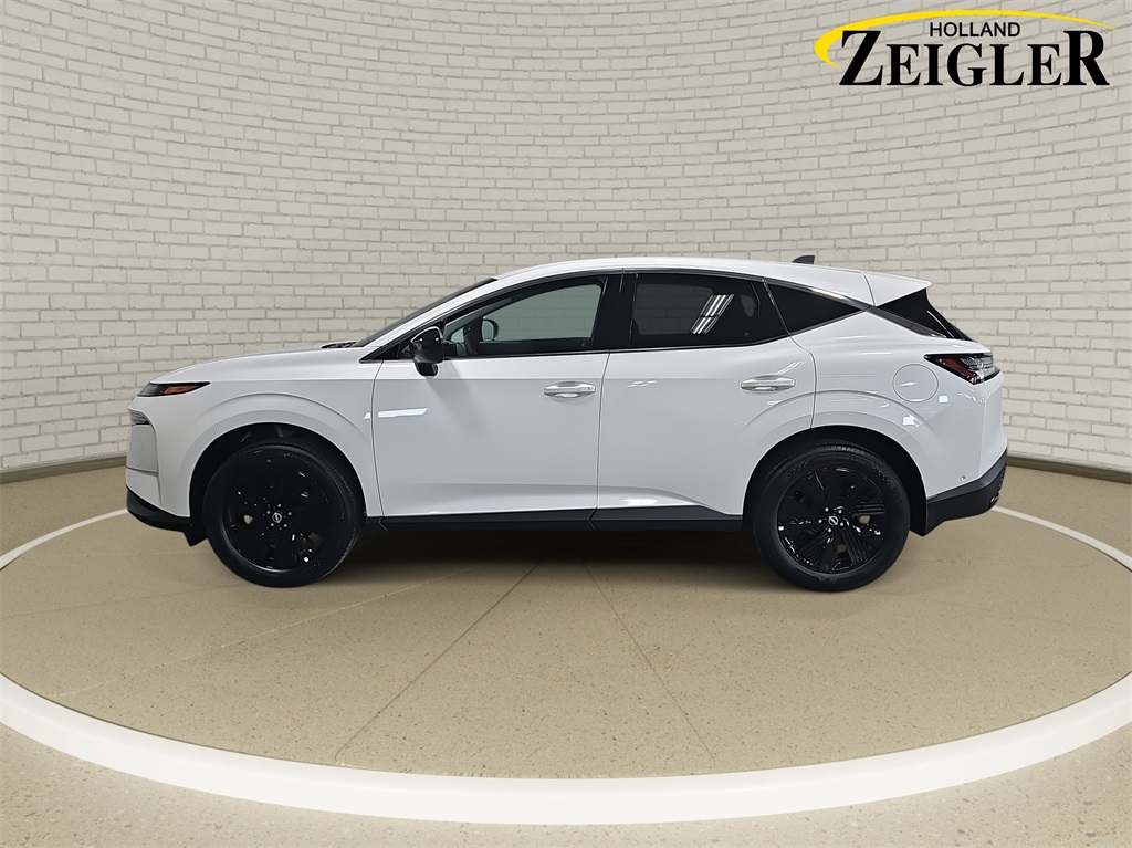 Vehicle image 8 of 35