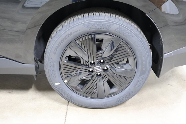 Vehicle image 32 of 32