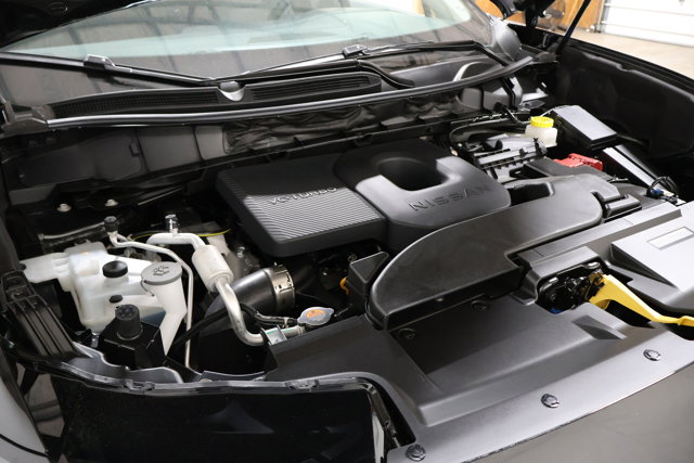 Vehicle image 26 of 32