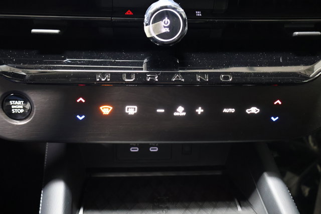 Vehicle image 22 of 32