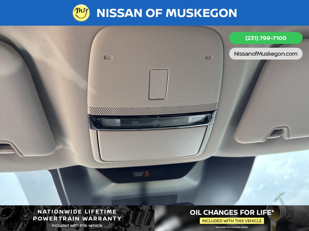 Vehicle image 22 of 29