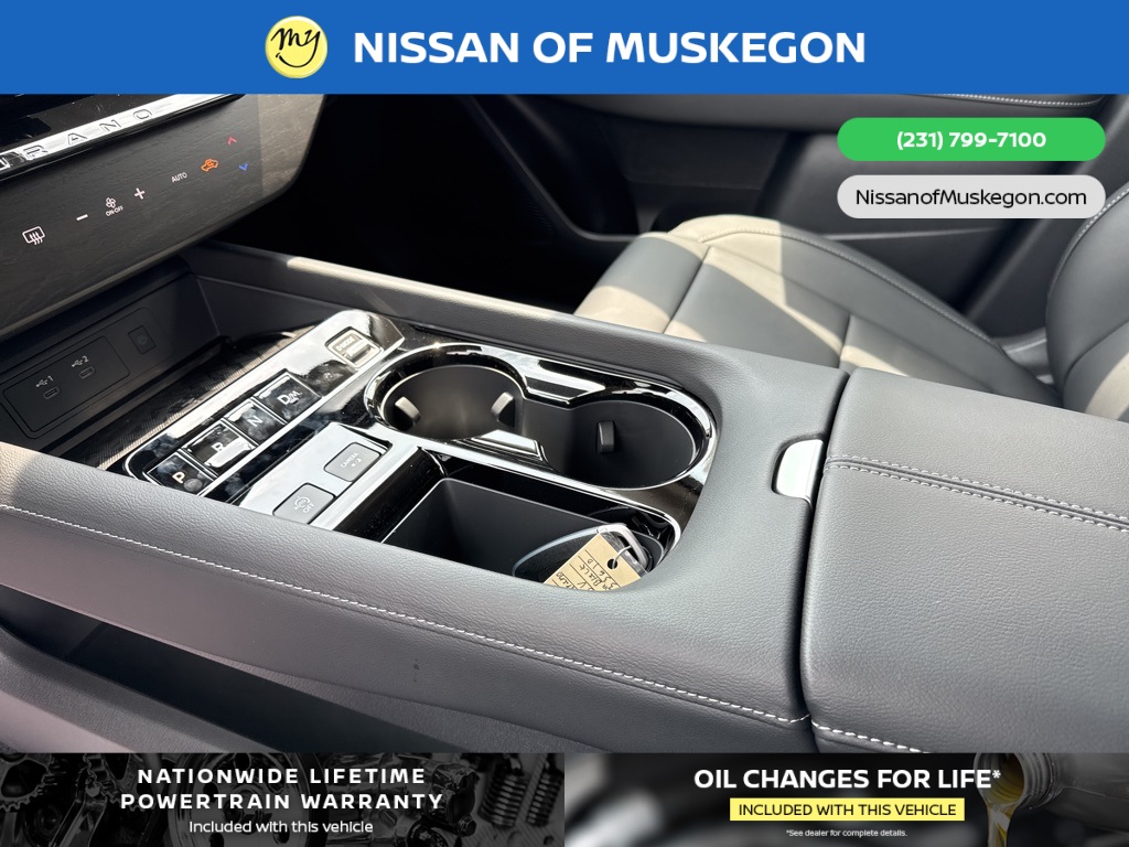 Vehicle image 21 of 29