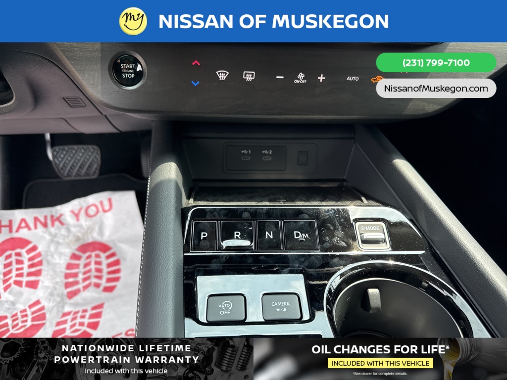 Vehicle image 20 of 29