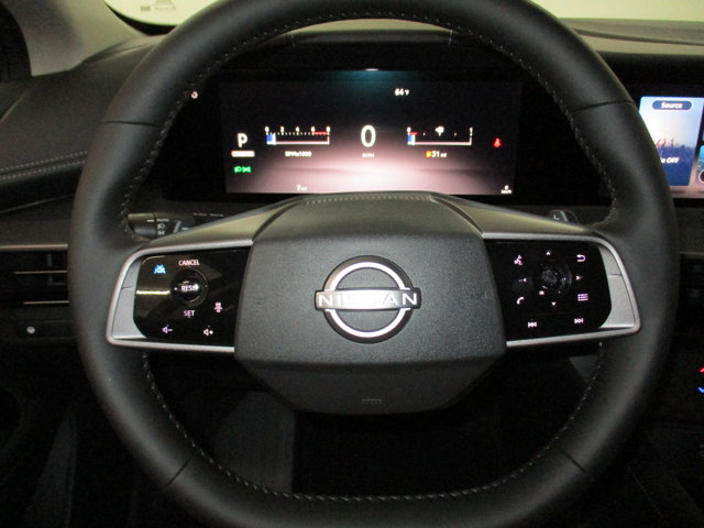 Vehicle image 18 of 31