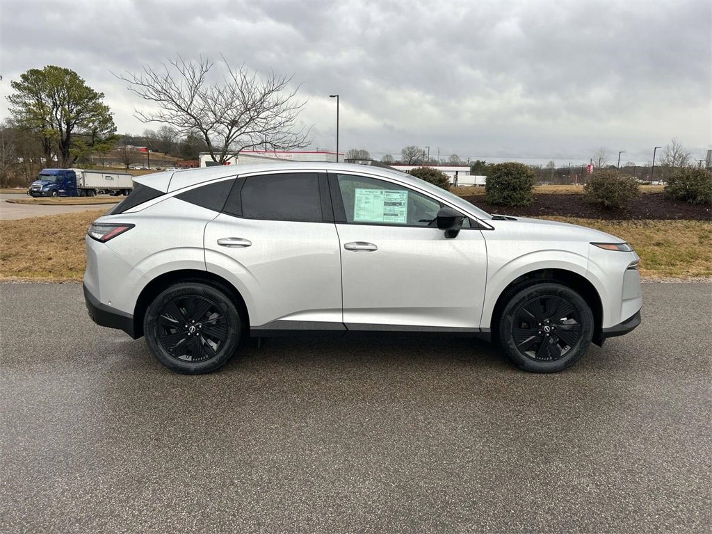 Vehicle image 7 of 35