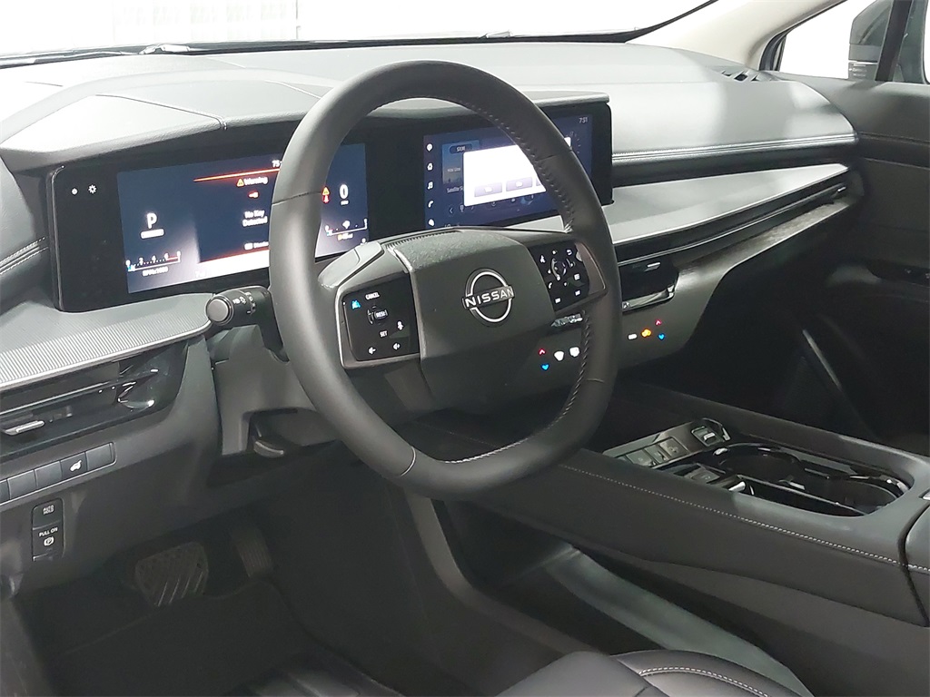 Vehicle image 16 of 35