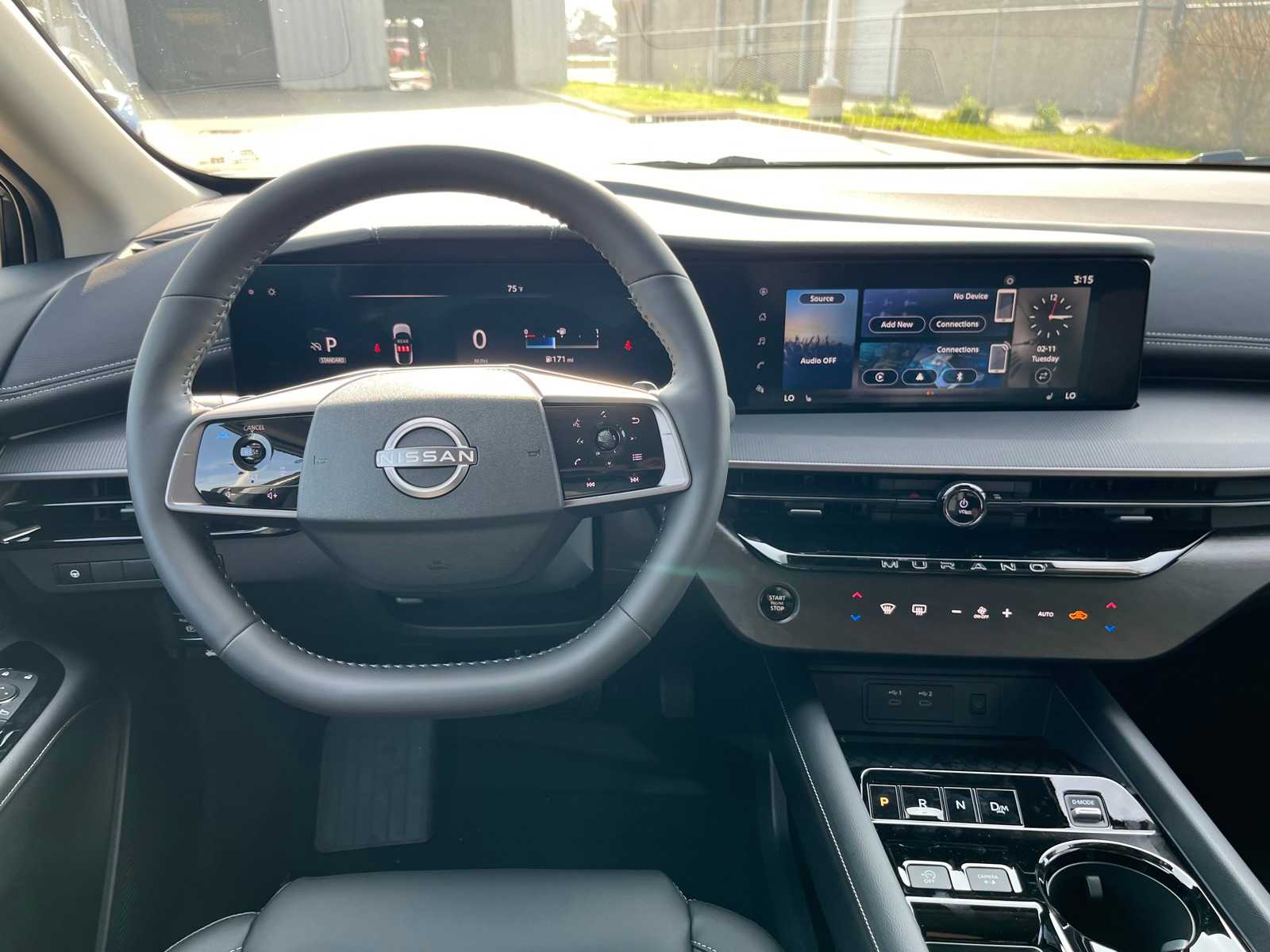 Vehicle image 12 of 22