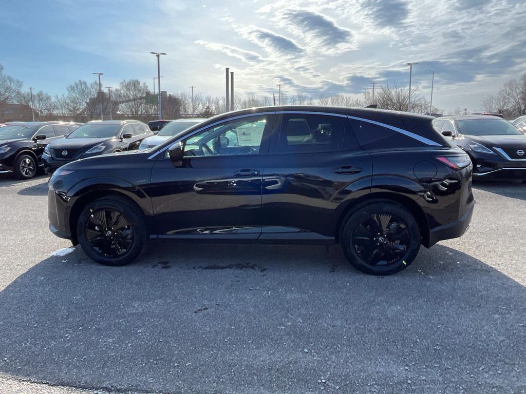 Vehicle image 7 of 34
