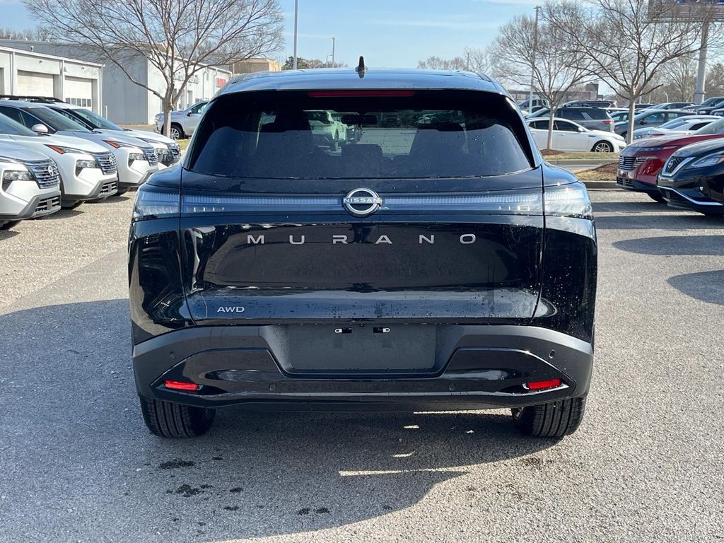 Vehicle image 8 of 34