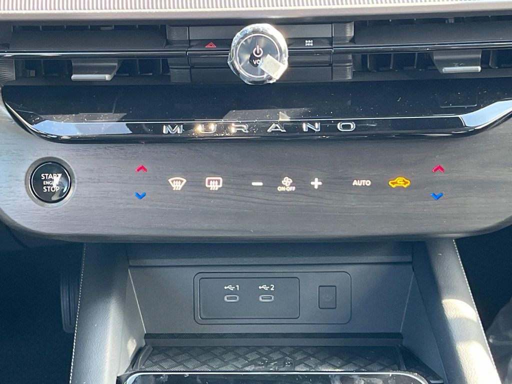 Vehicle image 16 of 34