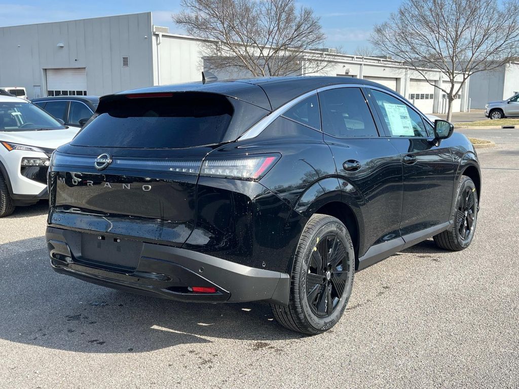 Vehicle image 5 of 34