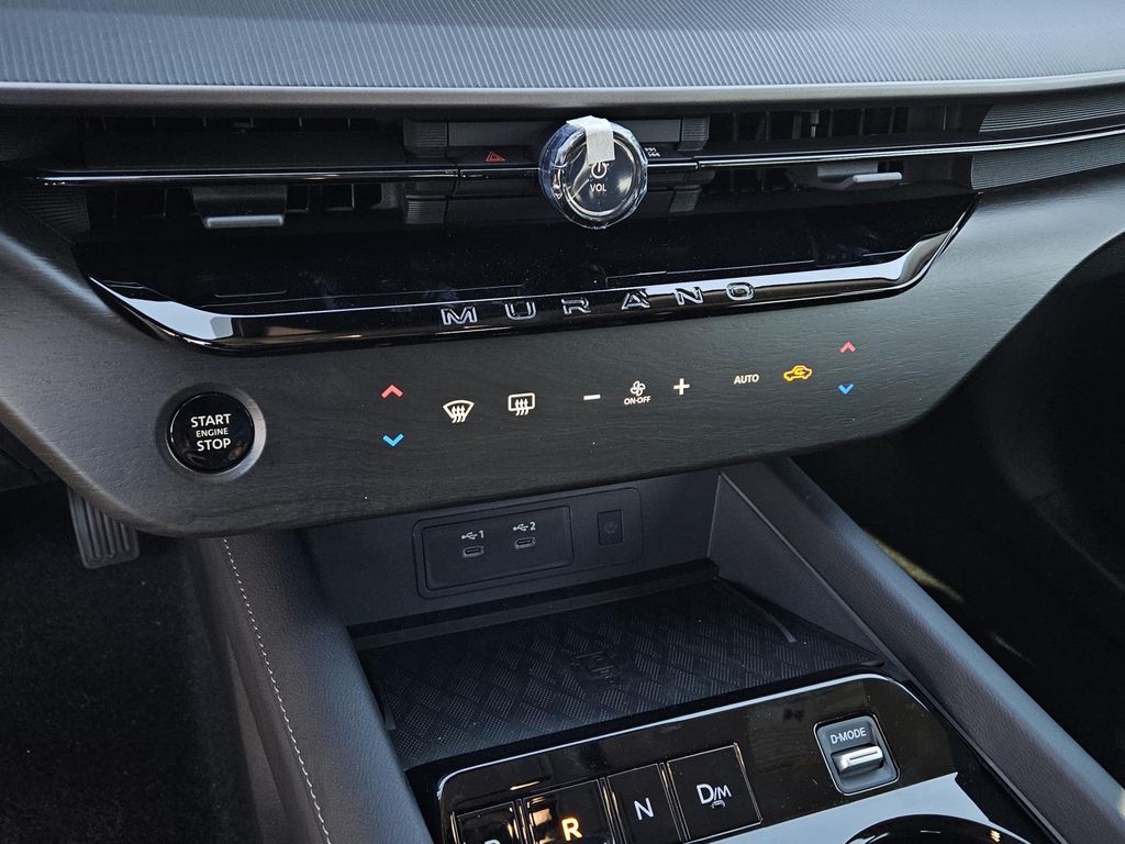 Vehicle image 21 of 22