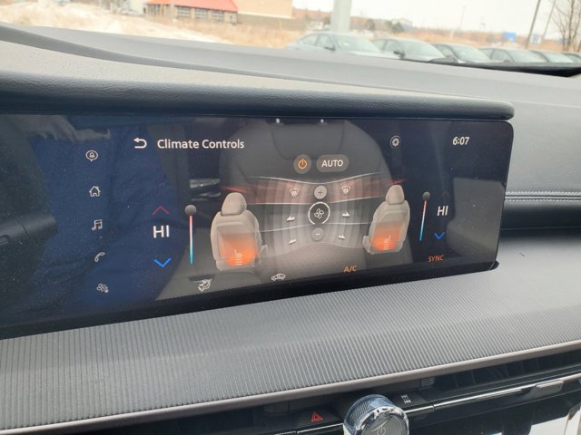 Vehicle image 19 of 28
