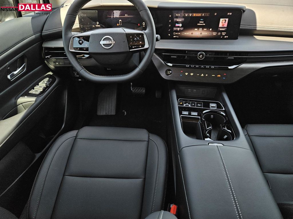 Vehicle image 16 of 23