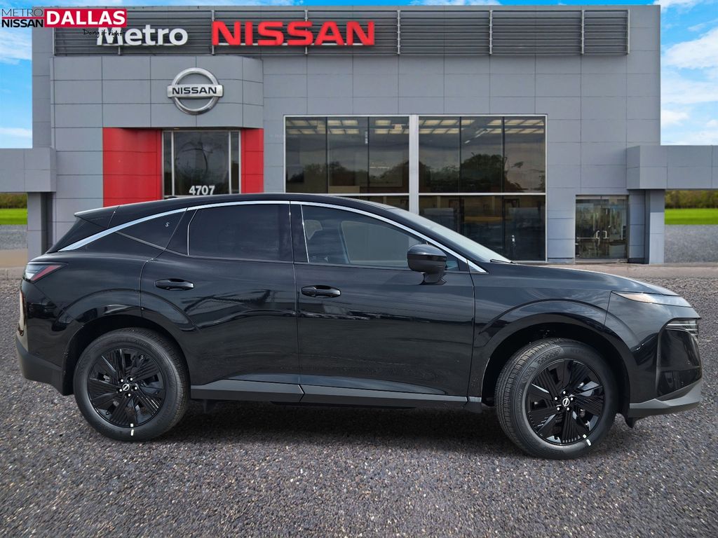 Vehicle image 4 of 23