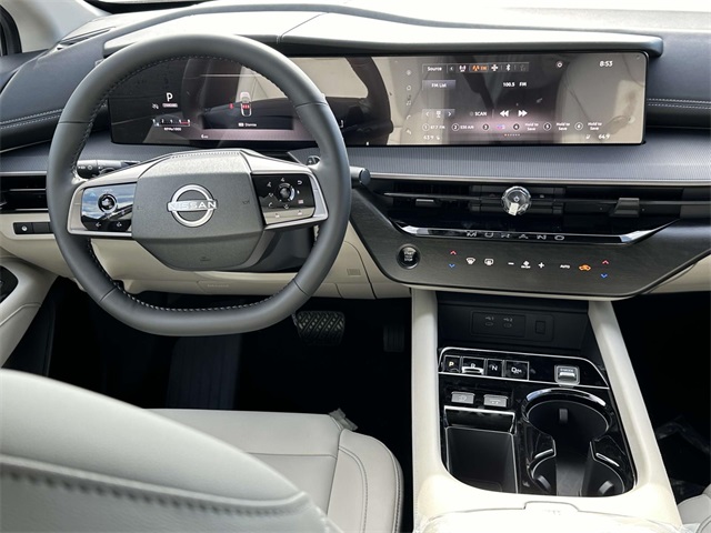Vehicle image 7 of 18
