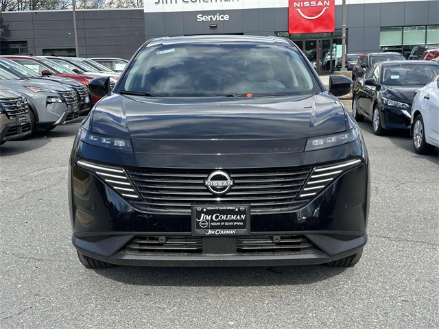Vehicle image 2 of 18