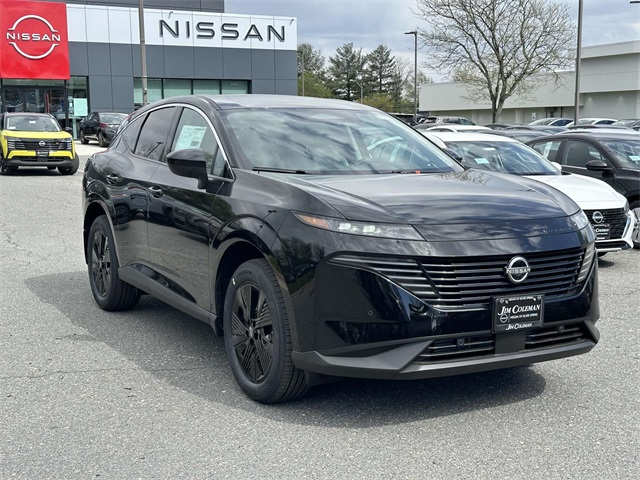 Vehicle image 3 of 18