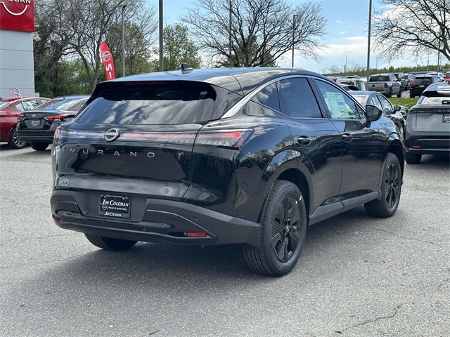 Vehicle image 4 of 18